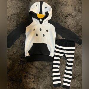 Doodle Pants Black White Penguin Set Size